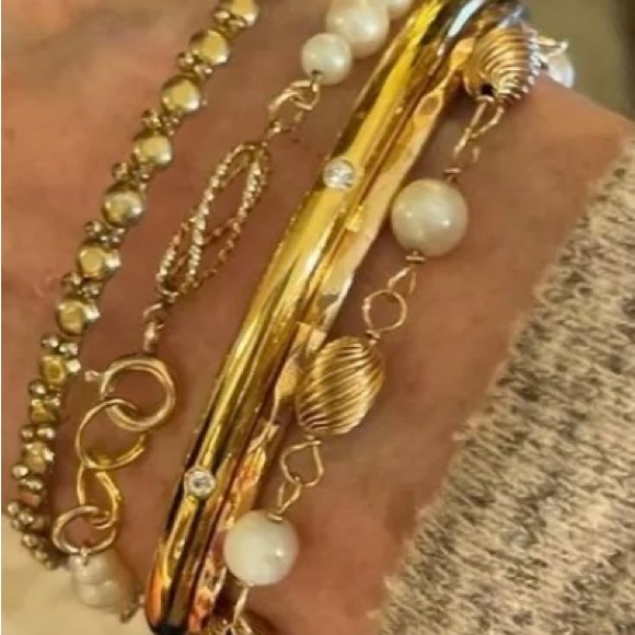 VINTAGE 14K Yellow Gold YG
PEARL BRACELET - Picture 3 of 3